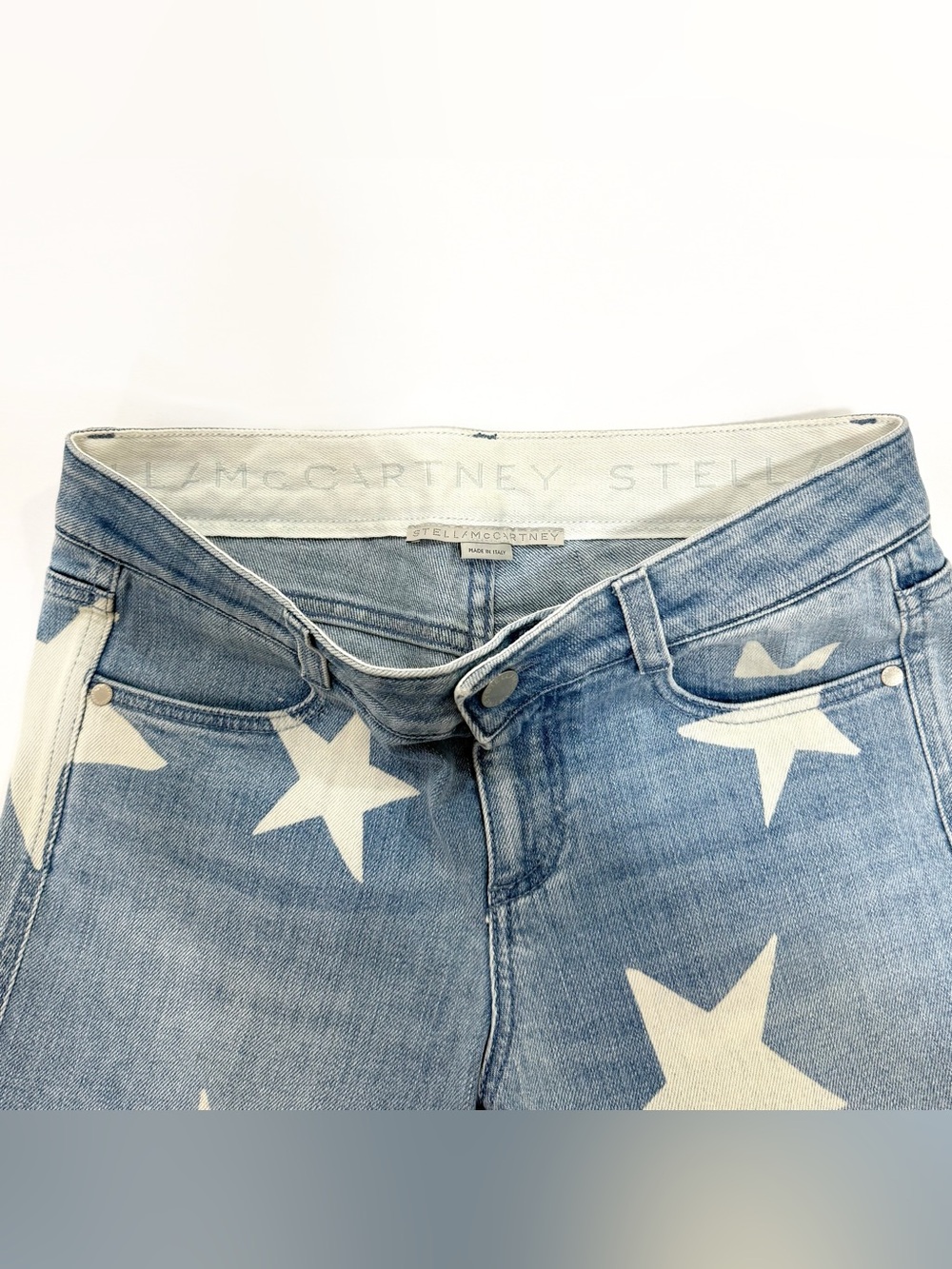 Stella McCartney blue star print jeans | Size 26 - Picture 9 of 12